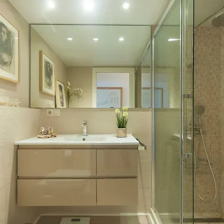 Apartment Lets Holidays Tropicana Sea Views 2