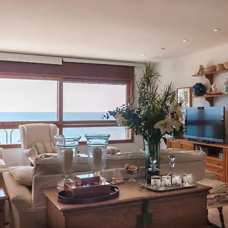 Apartment Lets Holidays Tropicana Sea Views 2